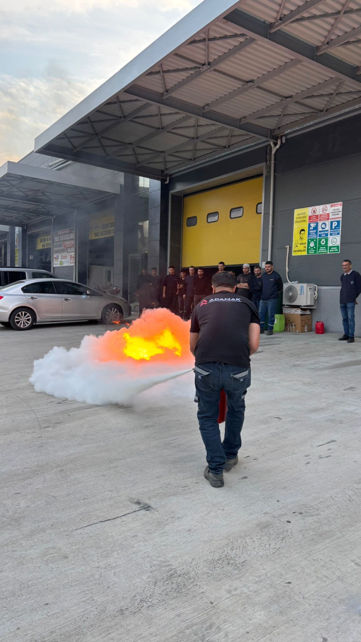 Adamak Otomotiv'de Yangın Tatbikatı Gerçekleştirildi
